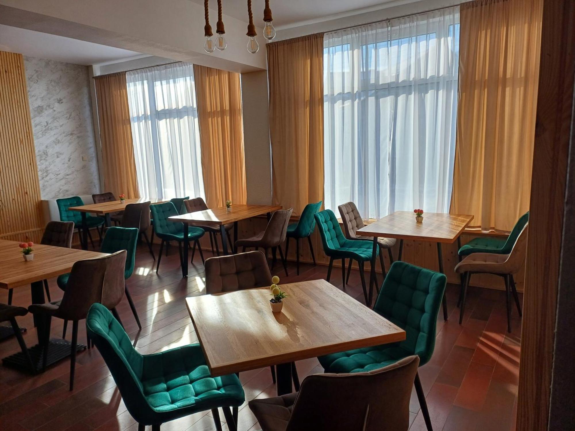 Provincial Hotel Viseu de Jos Bagian luar foto